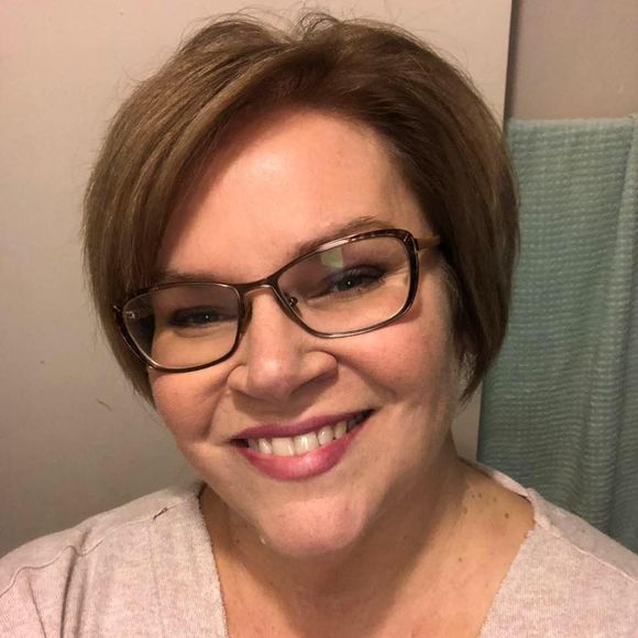 Meet your Posher, Tammy - Picture 1 of 1